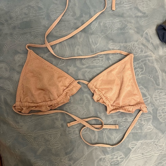 Bikinis - Picture 5 of 5